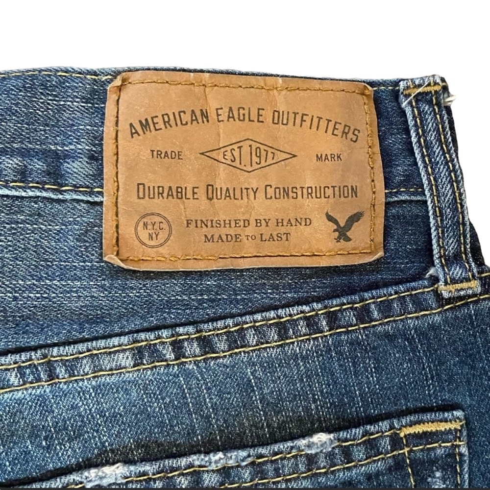 American Eagle Ripped Jeans - Picture 5 of 6